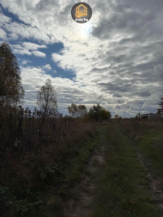 Продам земельну ділянку 28.2га біля Озера, Лісу Тиша Краса 35 км Київ