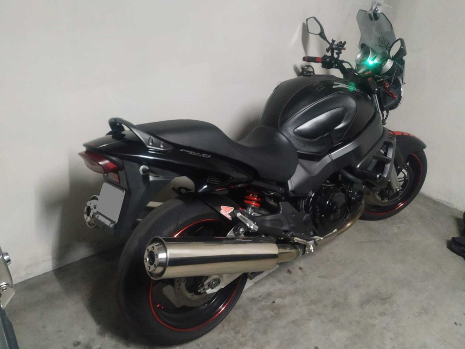 Honda CB1100SF X11