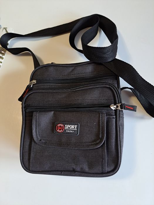 Saszetka męska z paskiem