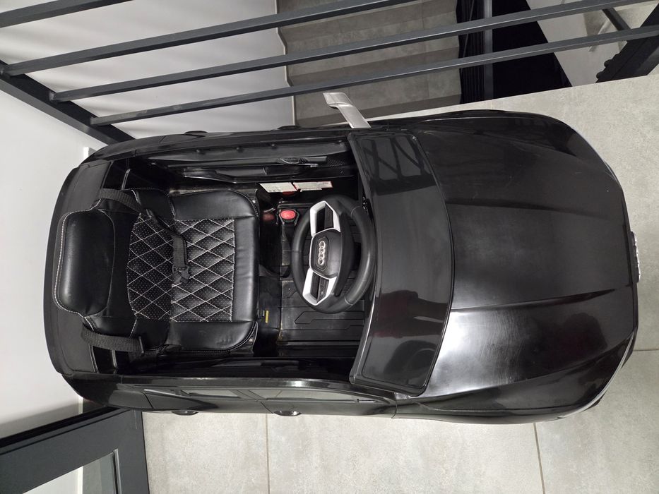 Audi na sterowanie elektryczne 4x4