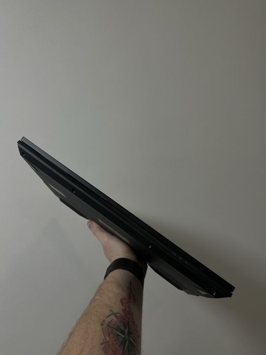 Топовий ігровий ноутбук!!! Gigabyte KF5  у відміному стані