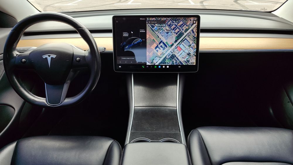 Tesla Model 3 Long Range