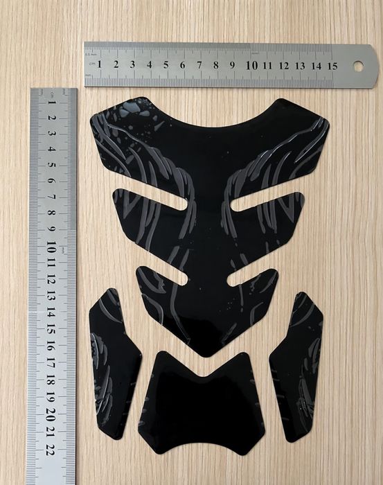 Наклейка на бак мотоцикла