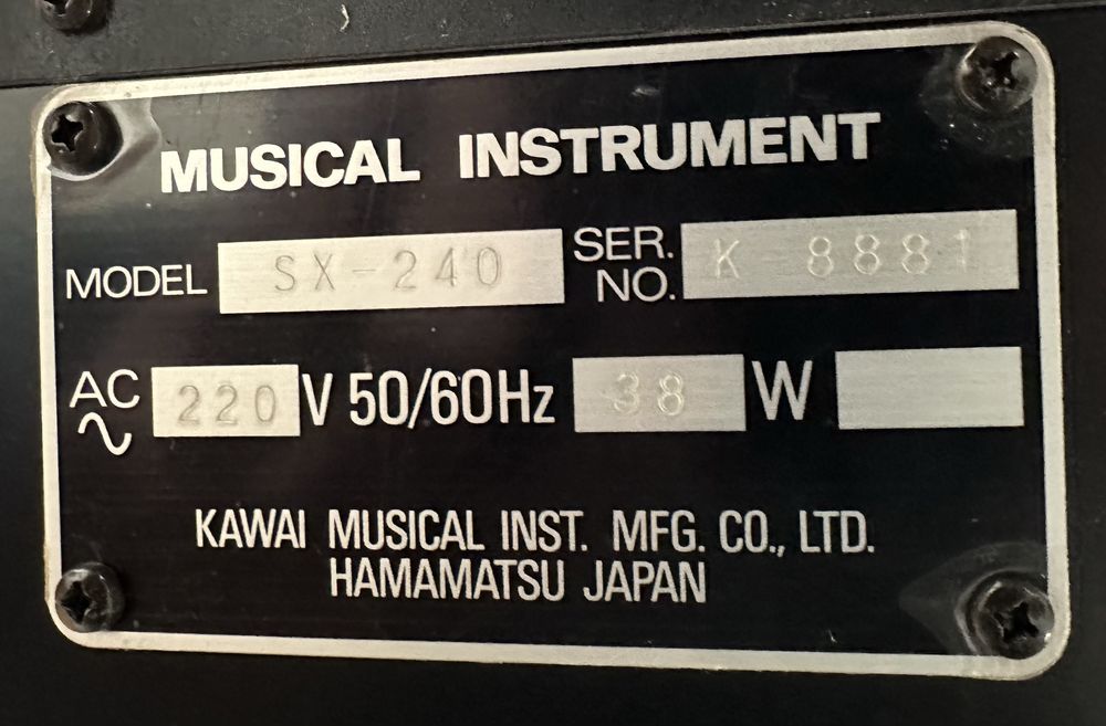 Syntezator Kawai SX-240