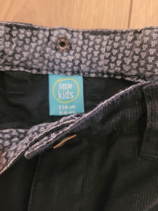 Eleganckie chlopiece granatowe spodnie prażek slim