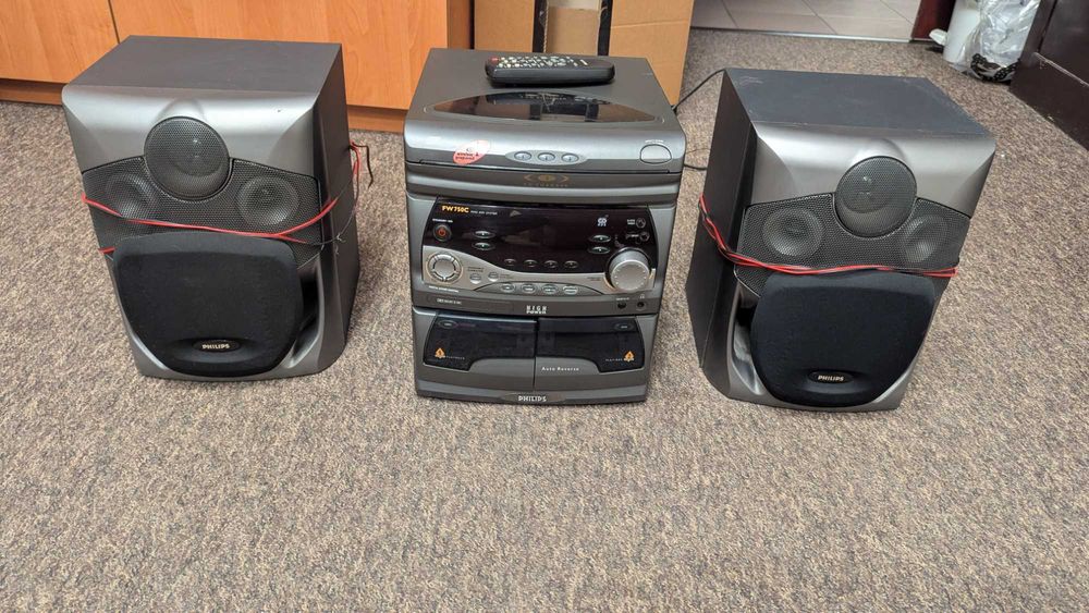 Wieża Mini HiFi Philips FW750C