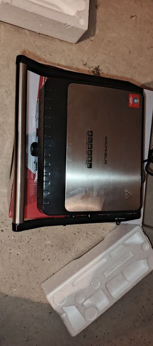 Електрогриль Grunhelm G2200