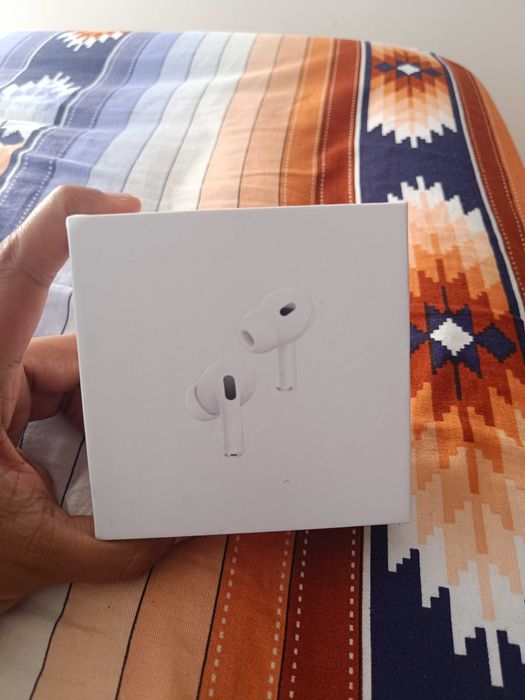AirPods Pro 2nd Generation64553117586563121