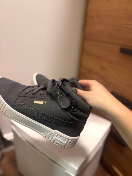 КросівкиPuma, 39 р.