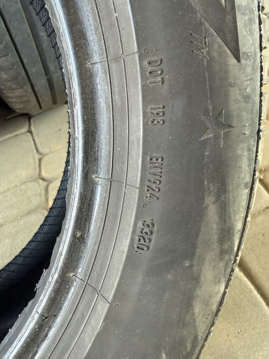 Opony Pirelli  225/55/17 Cena za komplet