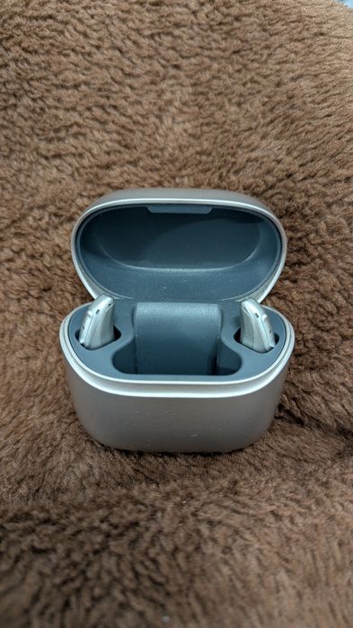 Aparaty słuchowe phonak RL30 dwie sztuki