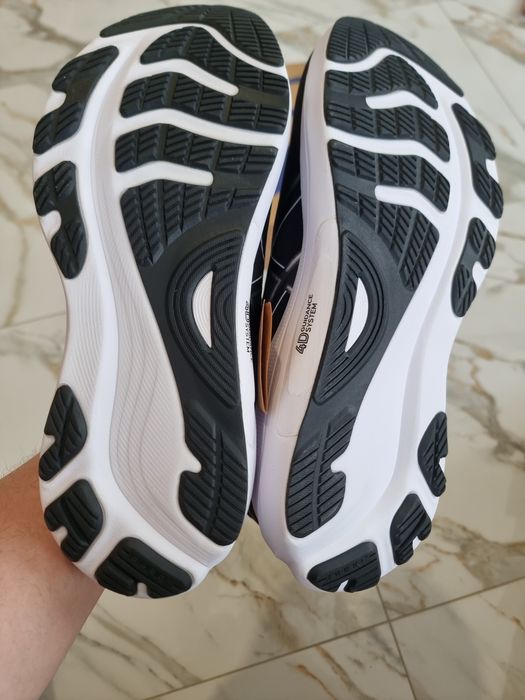 Оригінал 100% кросівки asics kayano 32   euro  46.5