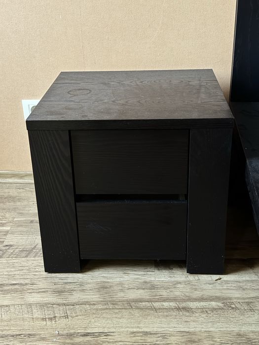 Ліжко , 2 тумбочки