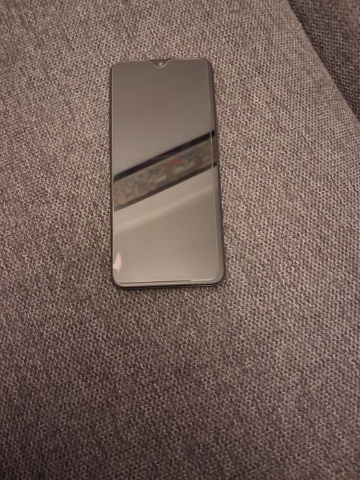 Redmi 12C z etui z szkłem ochronnym