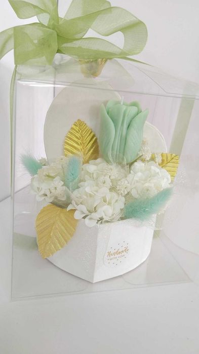 Velas artesanais aromáticas.