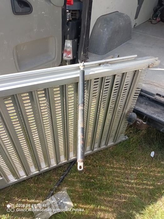 Najazd trap rampa samochodowy aluminiowy.