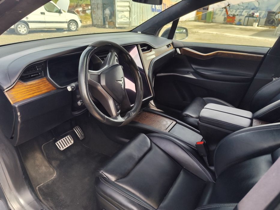 Tesla X100  Eléctrico 2020 7 lugar com IVA