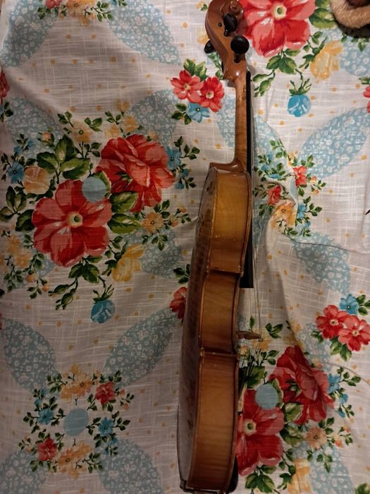 Продам  скрипку 4/4