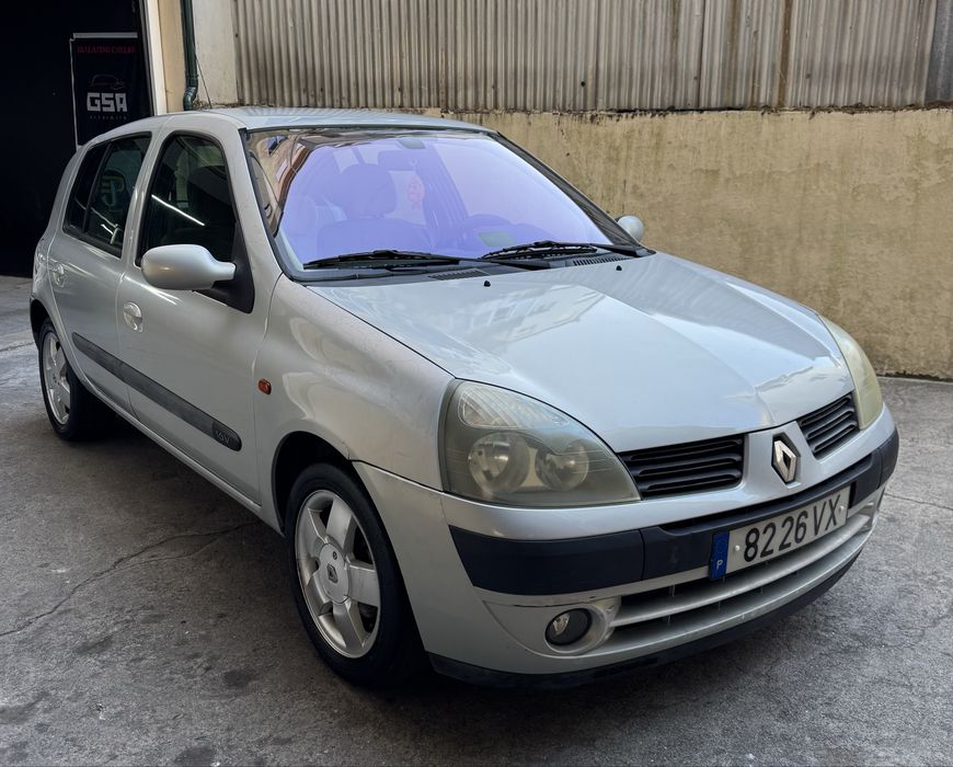 Renault Clio II 1.2 16V - RESERVADO