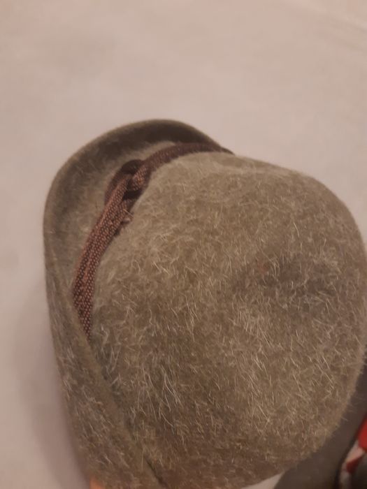 Vintage kapelusz TONAK zielony khaki klasyczny model prosto z Pragi