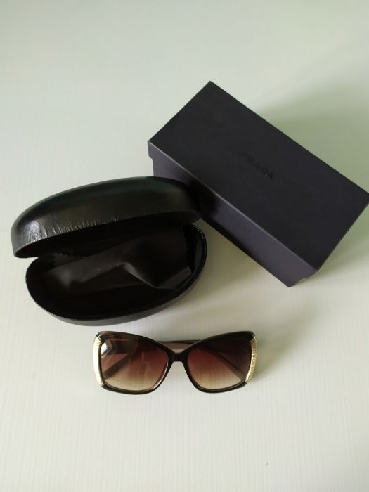 Окуляри Prada солнцезахисні