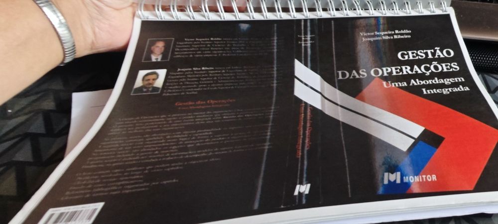 Vendo manual de gestão das operações