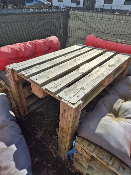 Meble ogrodowe z palet