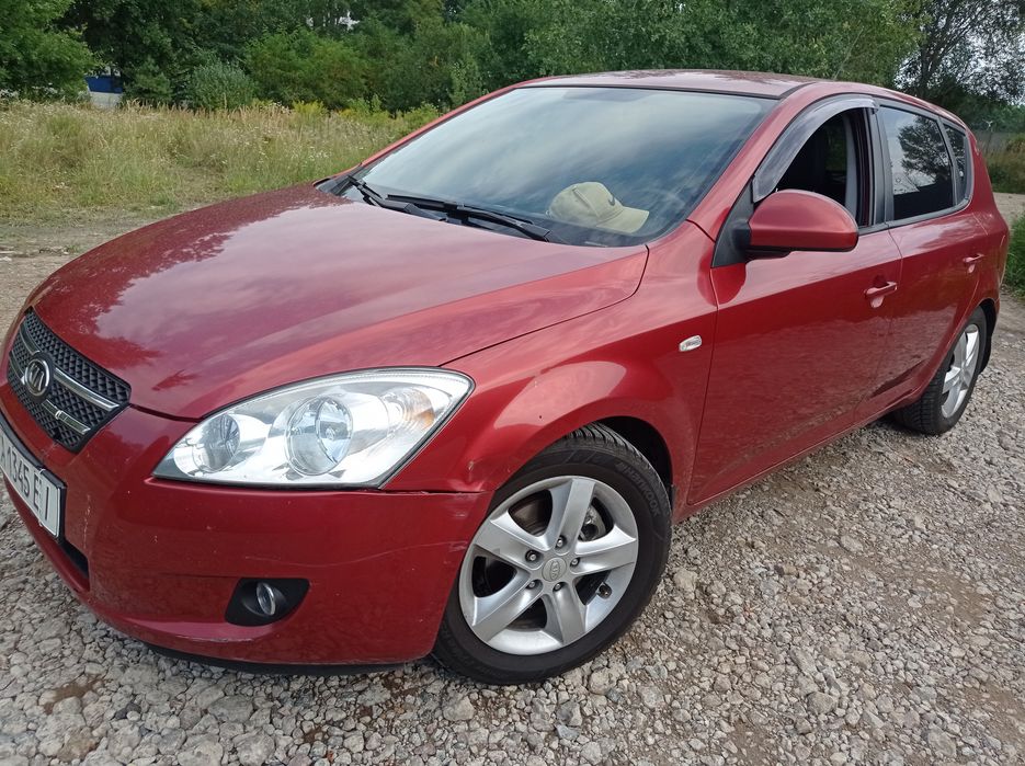 Kia Cee'd 2.0 бензин автомат Обмен