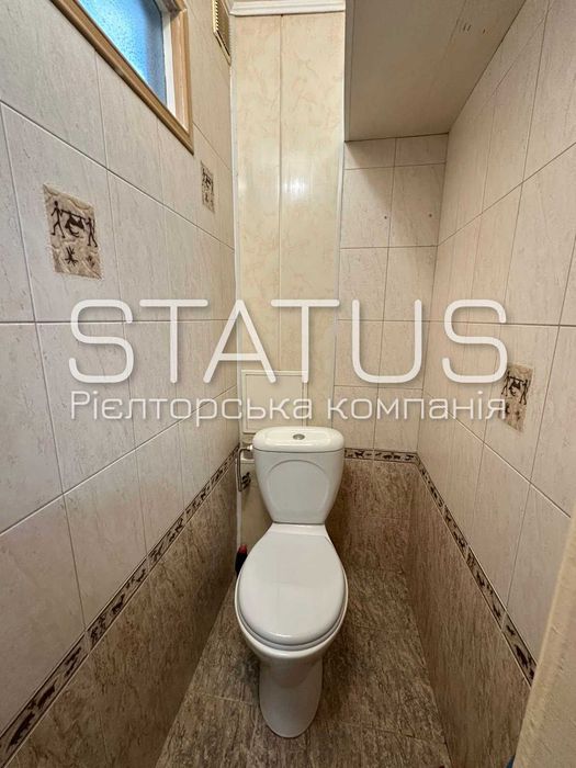 Продаж трикімнатної квартири. Центр