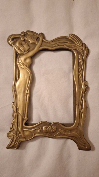 .Moldura Antiga em Latão Maciço – Estilo Art Nouveau / Belle Époque