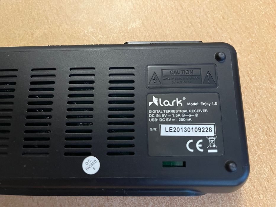 Tuner Lark DVB-T z pilotem