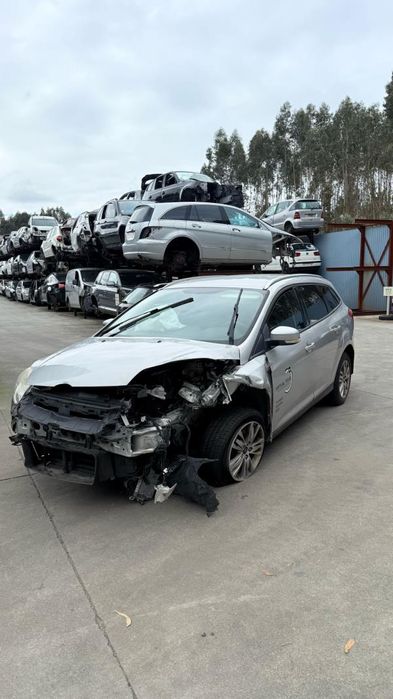 Para peças FORD Focus III Carrinha