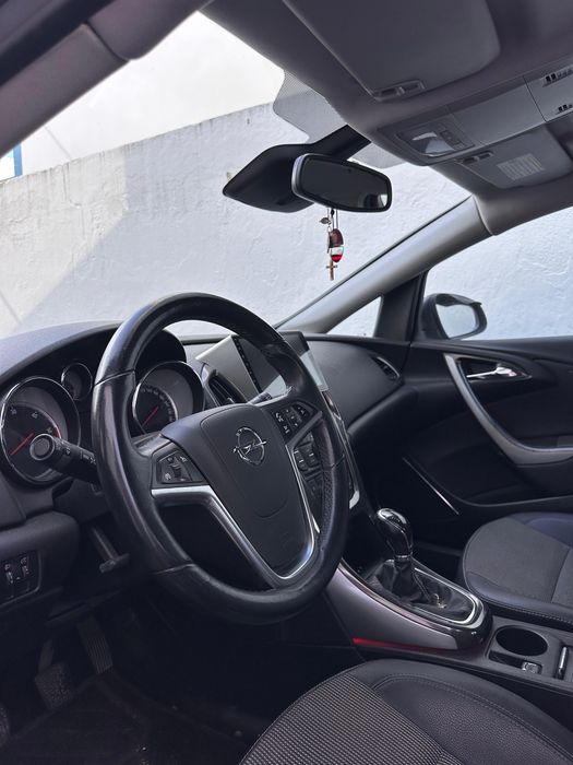 Opel Astra — fotografia 9