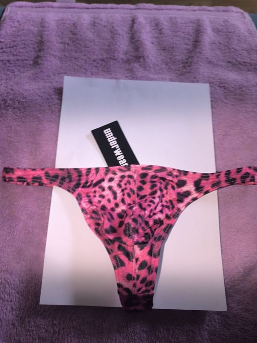 Stringi męskie push up