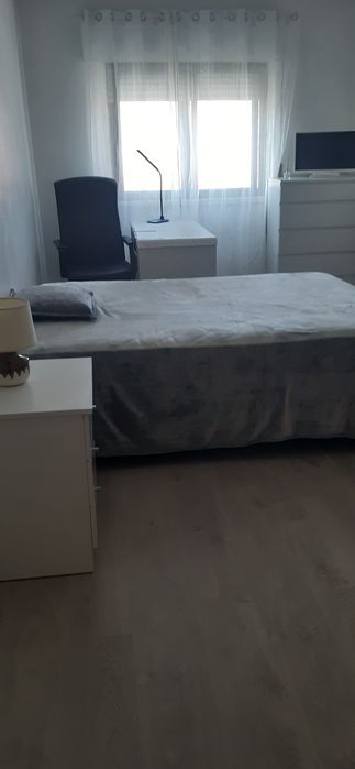 Quarto pqra alugar