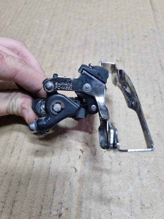 Przerzutka przednia SLX m660 3s