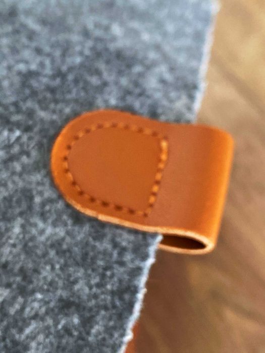 Pojemnik kosz filcowy marki Home&You wymiary ok 20x20x30 cm stan bdb