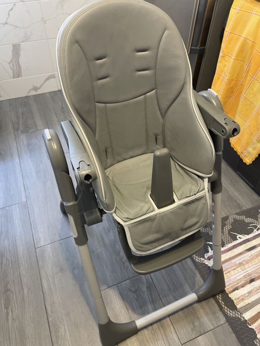 Cadeira de bebé.