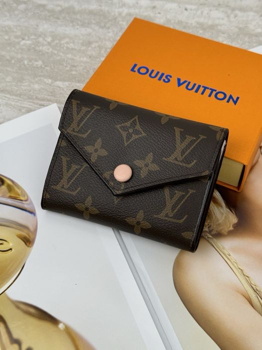 Подарунок, Гаманець Louis Vuitton конверт — якість у фірмовій коробці
