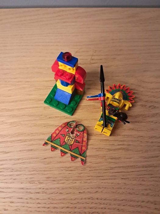 Zestaw LEGO adventurers 5906 ruler of the jungle