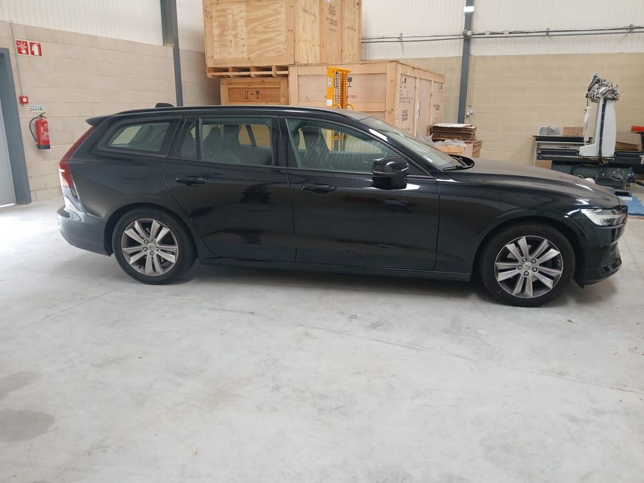Vendo volvo V60 sempre mantida na Triauto