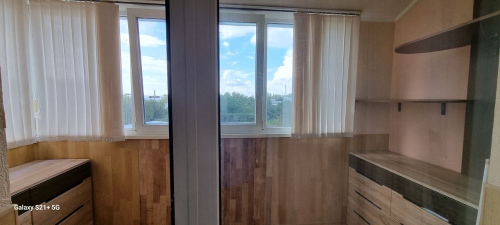 Гарна квартира на Таврійському.  Будинок цегла . Автономне опалення .