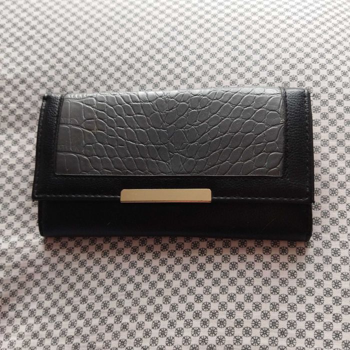 Portfel damski czarny z siwą wstawką dużo kieszonek