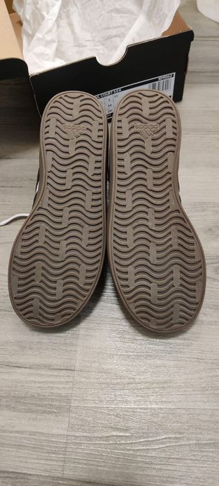 Sprzedam Buty Adidas damskie