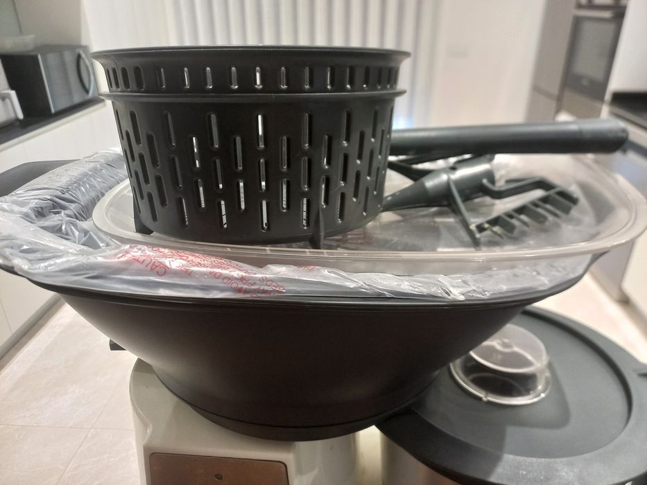 Yammi com todos acessórios