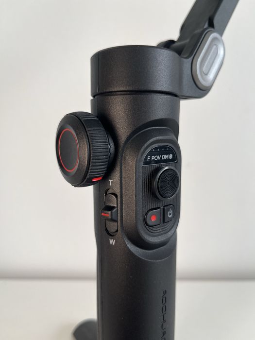 Estabilizador Gimbal AOCHUAN Smart XE