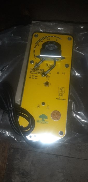 Привод DA8MR220 .