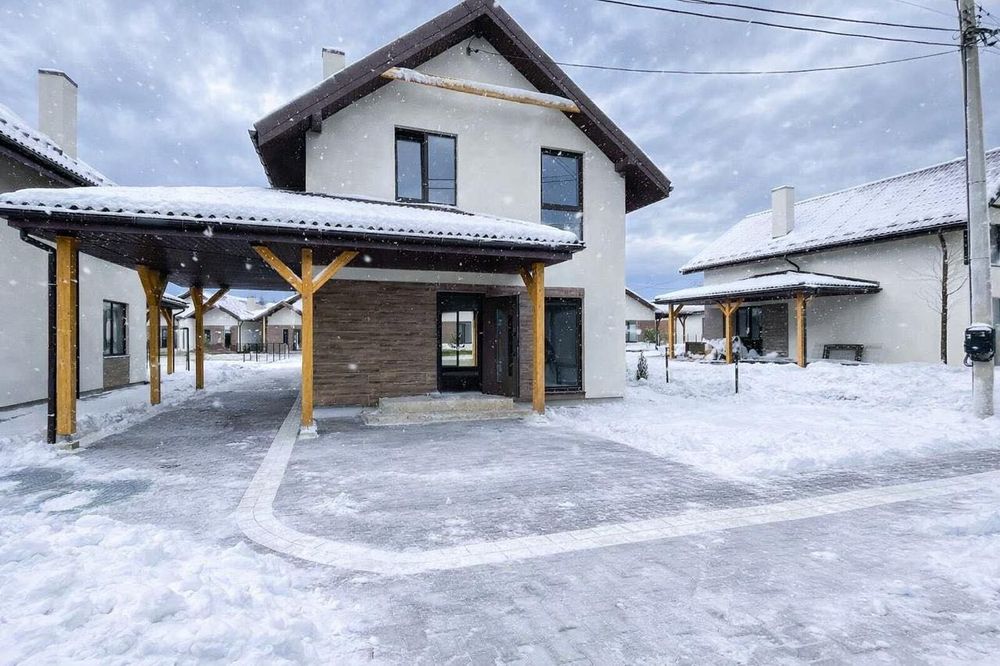 Продаж окремого будинку 15 хв. від Львова КМ "Буде Дім»  Деревач