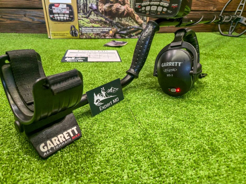 Металошукач Garrett AT MAX