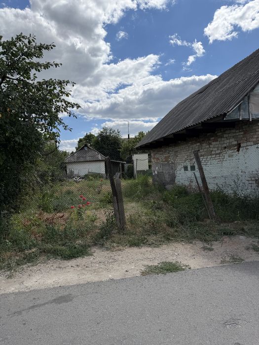 Продається будинок .
